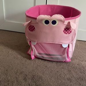 Adorable pink hippo tote